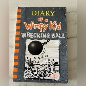 Diary of a Wimpy Kid: Wrecking Ball - Jeff Kinney (Gray & Orange)